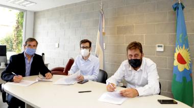 La Provincia firmó un acuerdo para construir más viviendas en Lezama