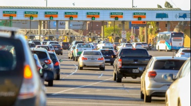 Los autos eléctricos no pagarán peajes en Ciudad por un año