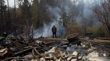 Sigue la pelea contra el fuego en Chubut, lluvia e investigaciones
