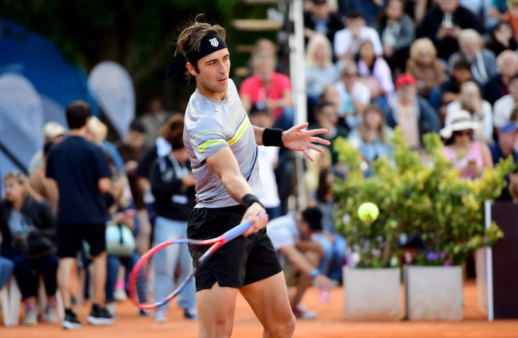 Tomás Etcheverry en la pasada edición de la Copa Ciudad de La Plata en el club Universitario.