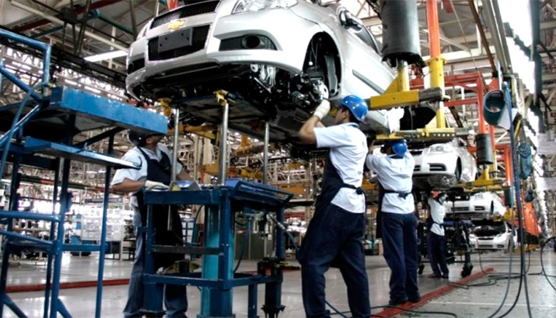 La industria volvió a crecer en septiembre y acumula un alza del 4,1% en 2022