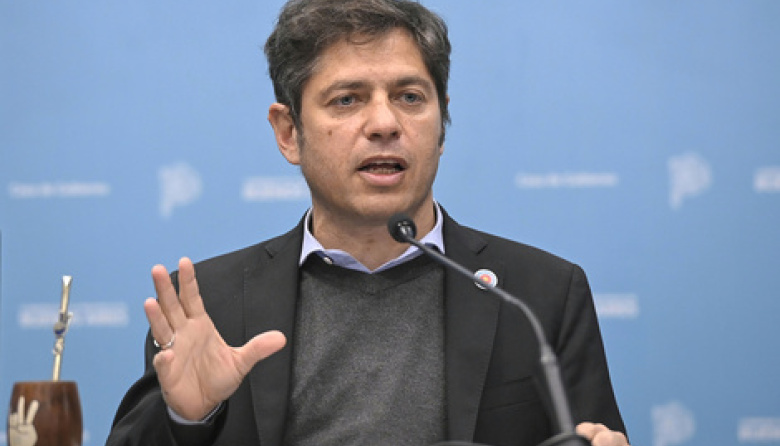 Kicillof pidió dejar las internas en el PJ bonaerense y convocó a frenar a Milei con un frente común