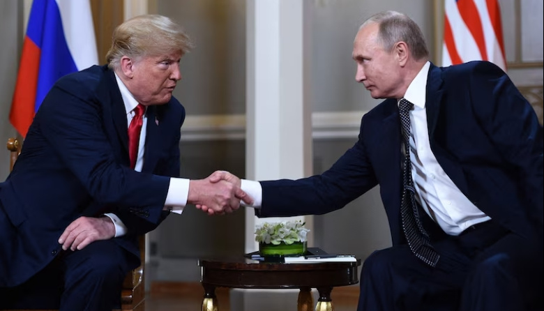 "No voy a estar feliz si no es hoy": Trump exigió un alto el fuego antes de su cumbre con Putin en Alaska