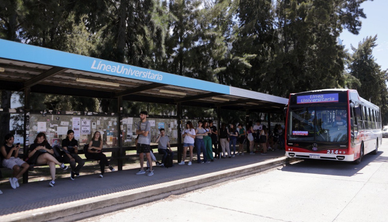 La Línea Universitaria de Micros de la UNLP amplía su recorrido