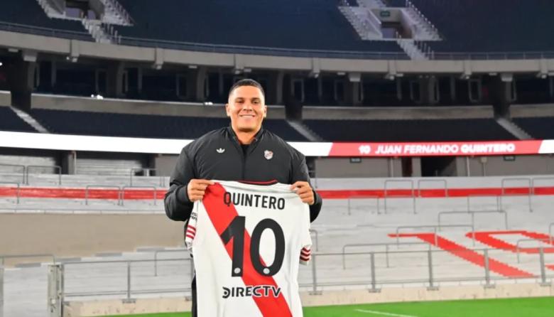 El renacer de Juanfer en River: magia, pases y recuerdos de Madrid