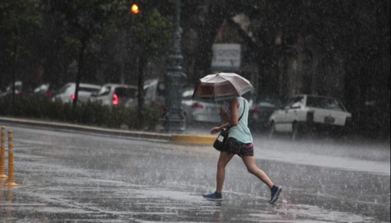 Después de los casi 30°, llega la lluvia y un fuerte cambio de temperatura en La Plata