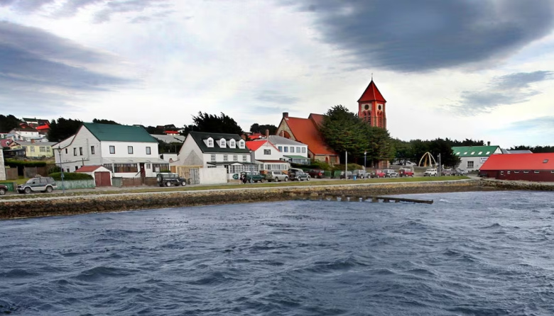 El Gobierno rechazó el avance de un proyecto petrolero offshore en las Islas Malvinas