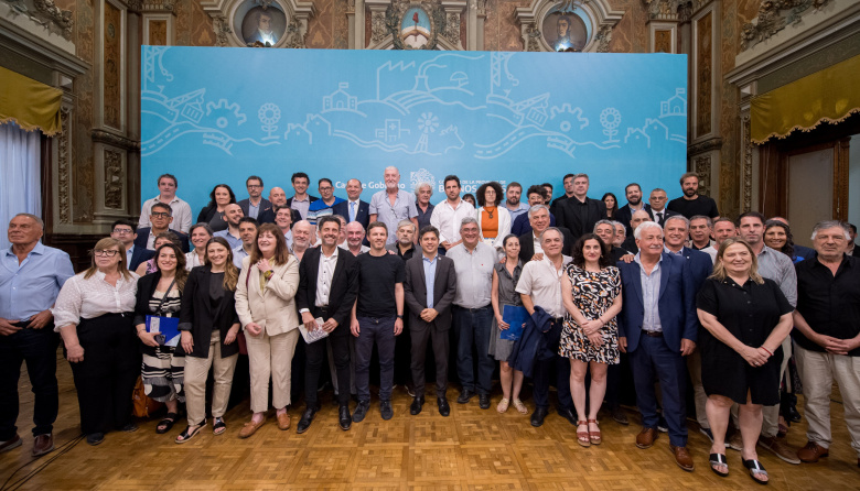 Kicillof propuso crear un consejo provincial de Pymes