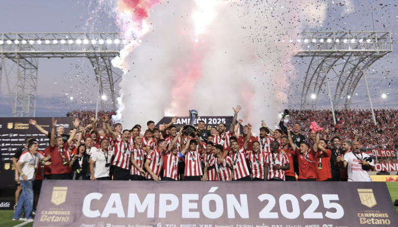 Estudiantes venció 2-1 a Platense, ganó el Trofeo de Campeones y suma otra estrella