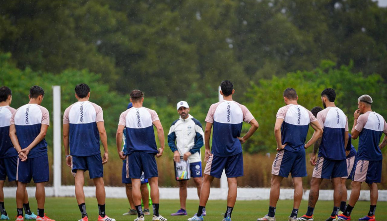 Zaniratto continúa con la limpieza del plantel de Gimnasia