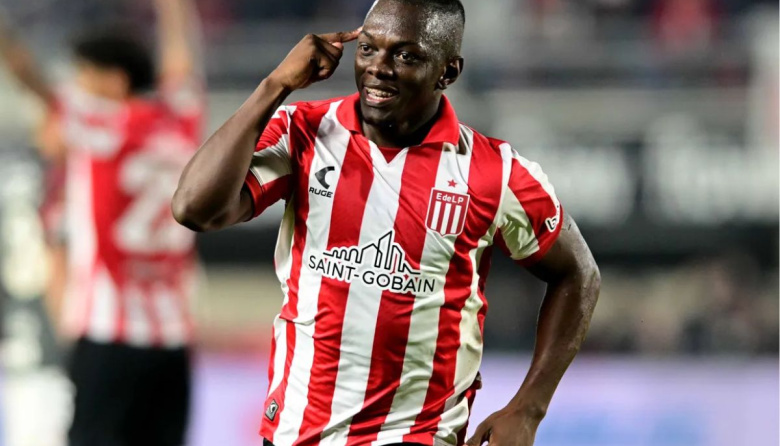 Boca Juniors presentó una oferta millonaria por Cetré: qué respondió Estudiantes