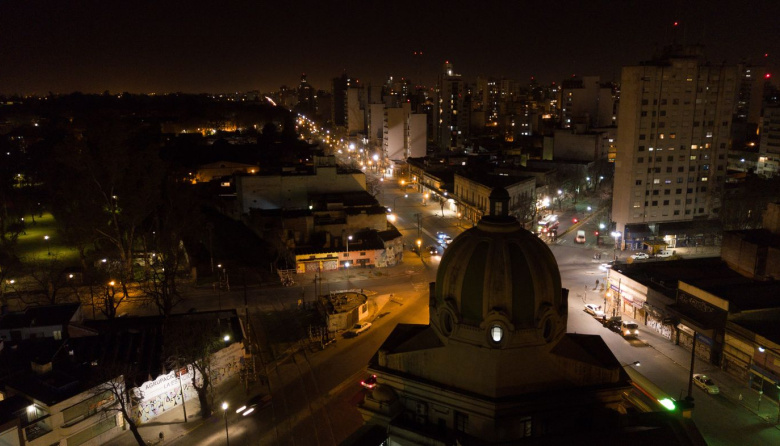 La Plata: licitan el mantenimiento de 180 mil luminarias y 400 semáforos