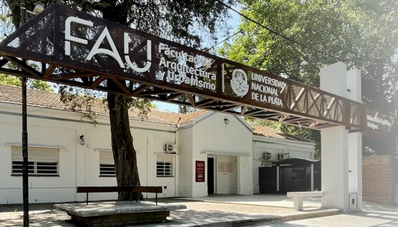 Facultad de Arquitectura y Urbanismo: fue reelegido Gustavo Páez