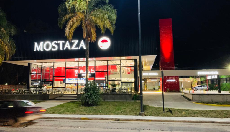 Mostaza aclaró la clausura en La Plata y negó fallas sanitarias