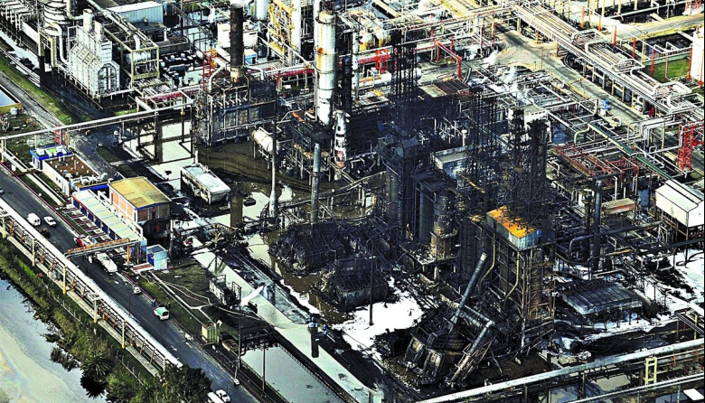 La Plata: aún sospechan si el accionar de YPF influyó en la inundación de 2013