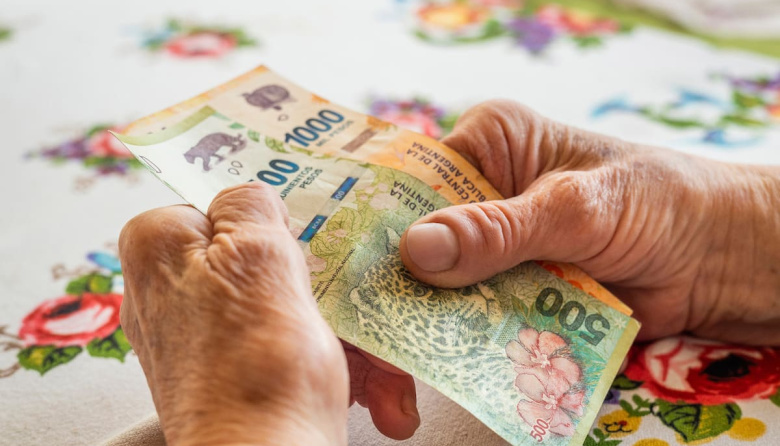 Jubilaciones y AUH aumentan en mayo: cuánto cobrarán tras la inflación de marzo