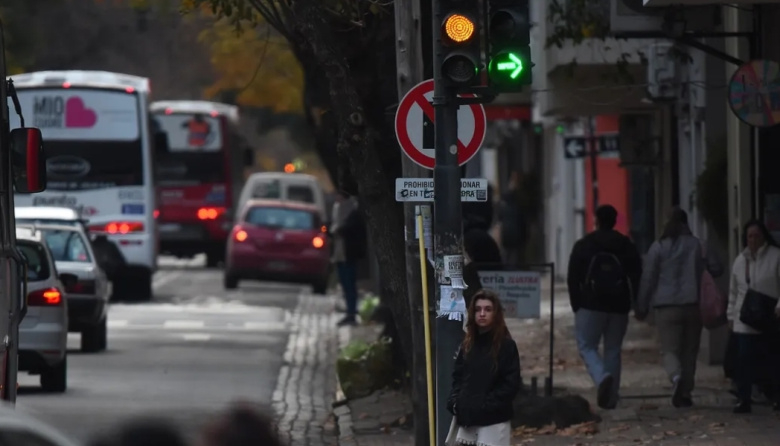 La jornada en La Plata tendrá lluvias, viento y una mejora que llegará más tarde