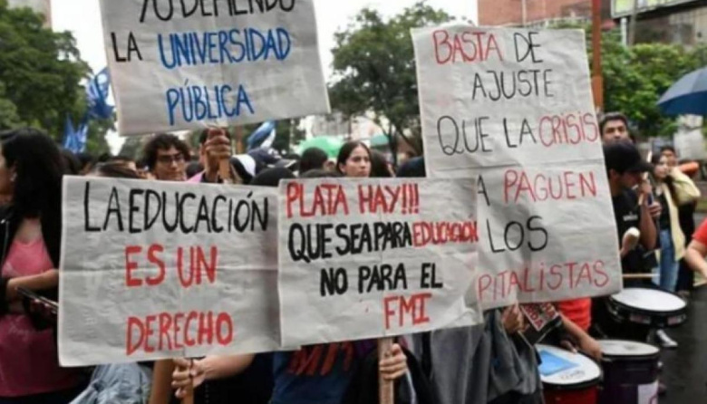 Docentes universitarios anuncian un paro de una semana en reclamo por el financiamiento