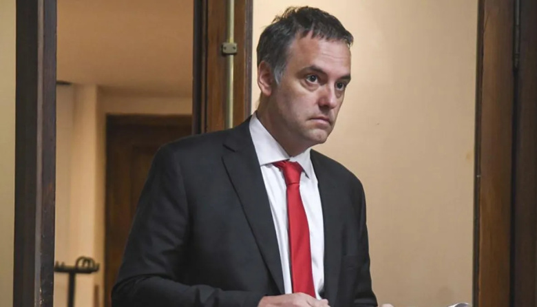 Declara el hijo de una jubilada en la causa que investiga a Adorni por presunto enriquecimiento