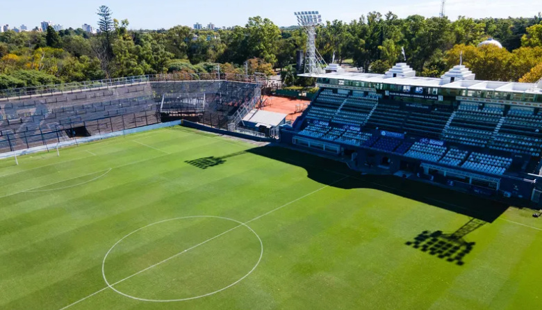 Gimnasia y Esgrima La Plata celebra 102 años del Bosque con una jornada abierta