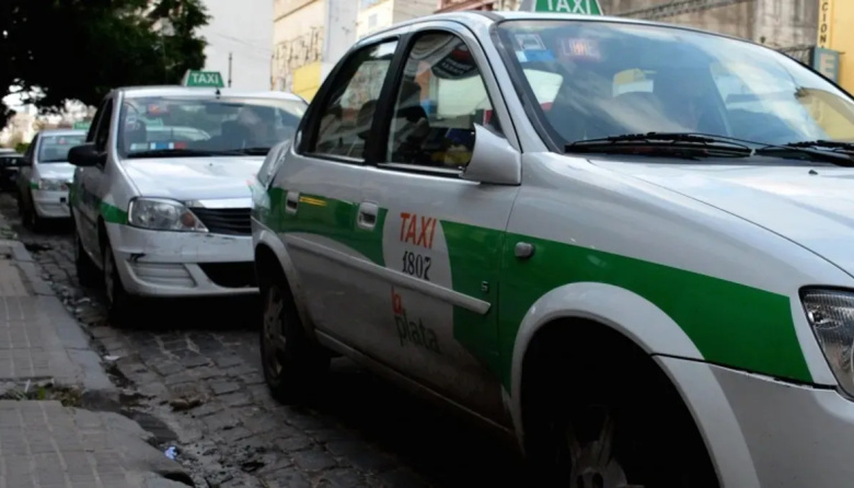 Ya rige el aumento de taxis en La Plata: cuánto cuesta la bajada de bandera