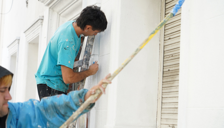 “Ciudad Limpia” superó las 18 mil intervenciones en La Plata con trabajos en fachadas y espacios públicos