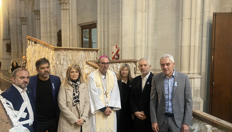 Julio Alak, Carli Bianco y Verónica Magario participaron del Tedeum por el 25 de Mayo