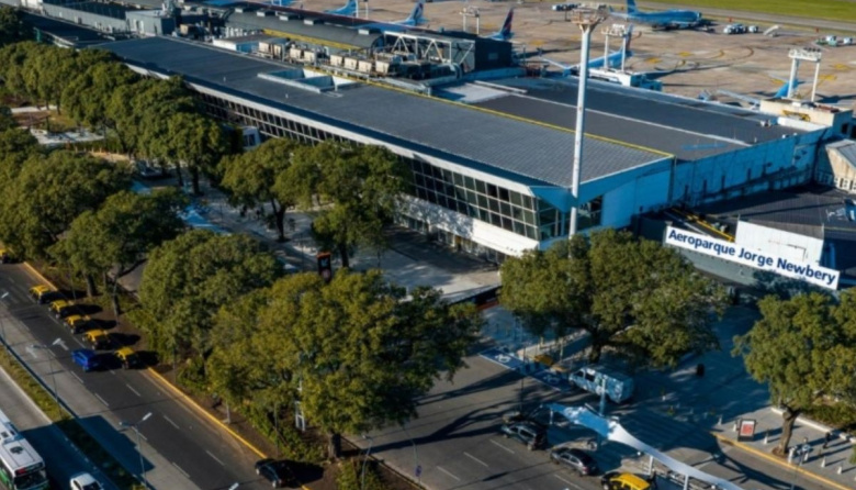 Murió un trabajador tras un accidente con una fuga de gas en Aeroparque