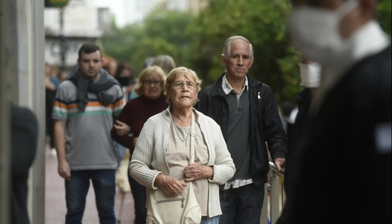 ANSES actualizó el tope para cobrar el bono de jubilados