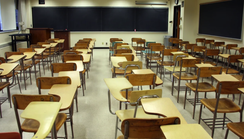 ADULP aceptó la oferta salarial y los docentes de la UNLP cobrarán un aumento del 21,33%