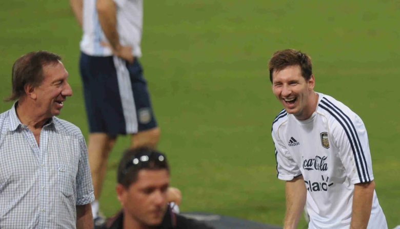 Revelaron cómo sigue Carlos Bilardo y qué hace cuando ve jugar a Lionel Messi