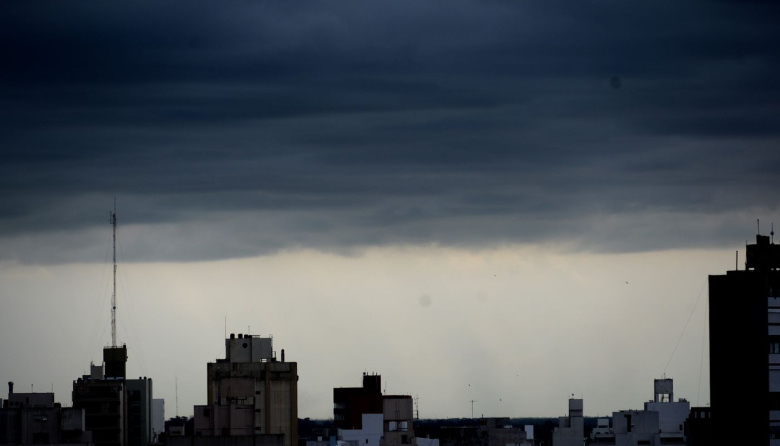 La Plata arranca la semana con un frío que se siente: cuánto baja la temperatura