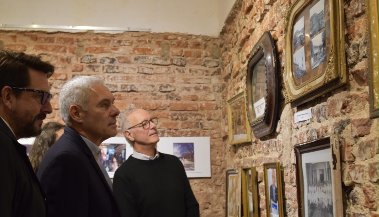 Berisso inauguró la muestra itinerante “Territorios que Cuidan” por los 80 años del Ministerio de Salud bonaerense