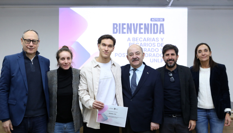 La UNLP dio la bienvenida a 36 nuevos becarios de investigación que iniciarán su carrera científica