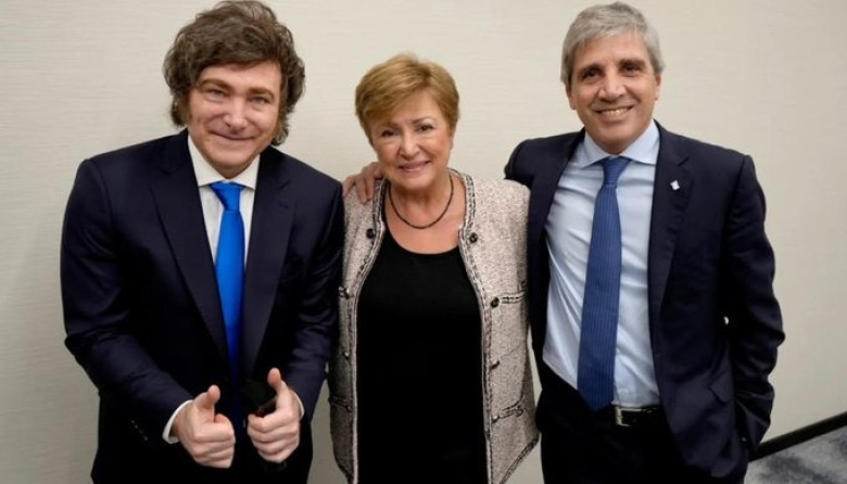 Explota la mora en la era Milei: alcanzó a más de 20 millones de argentinos y consume el 50% de los ingresos
