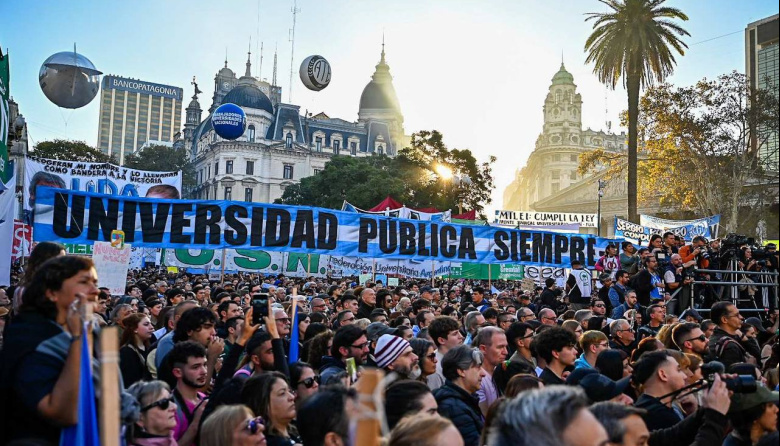 300 días después, la Ley Universitaria sigue sin aplicarse y crece la presión