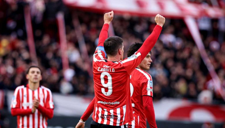 Estudiantes venció 2-1 a Platense con un gol de Carrillo en tiempo adicional