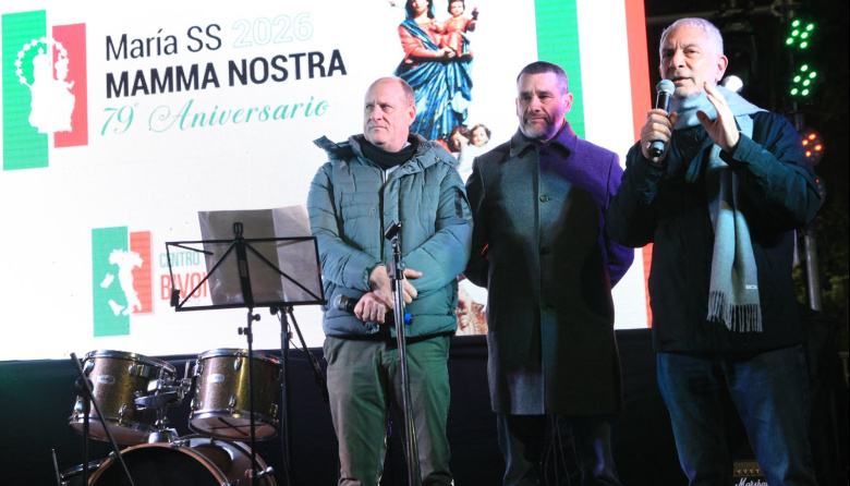 Con la presencia de Alak, la comunidad italiana celebró el 79° aniversario de Mamma Nostra