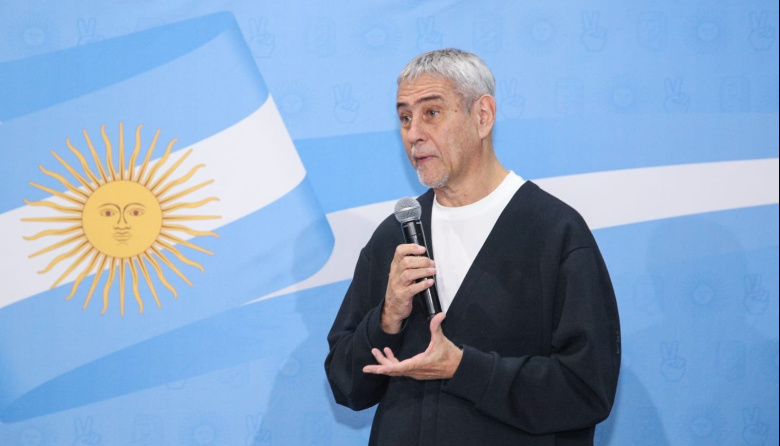 Ferraresi: “Cristina tomó la decisión de conducir un solo sector del peronismo”