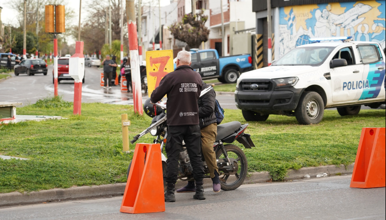 La Plata: secuestraron 164 vehículos y aprehendieron a 12 personas en operativos de seguridad