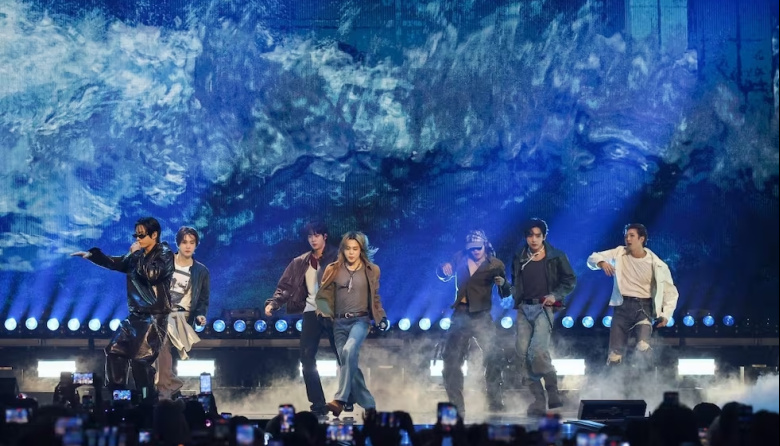 Falta cada vez menos para BTS en La Plata: comenzó el armado del escenario en el Estadio Único