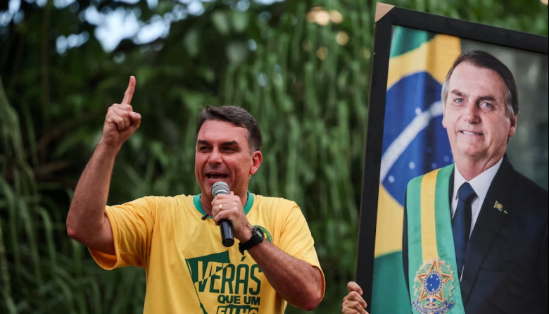 Flavio Bolsonaro desafía a Lula: “Voy a estar ahí para restregarte la verdad en la cara”