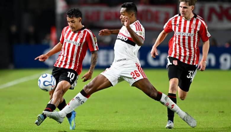 Estudiantes recibe a Flamengo por la Copa Libertadores: hora, TV y formaciones