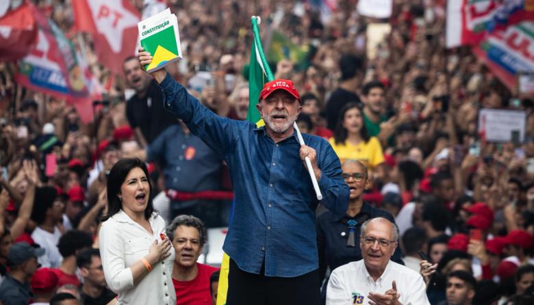 Histórico: Lula le ganó el balotaje a Bolsonaro y fue reelecto presidente de Brasil