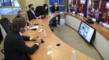 Alberto Fernández con gobernadores analizan el avance de la pandemia