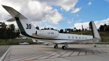 Alberto viajó en el avión de Messi y ya tiene itinerario en México