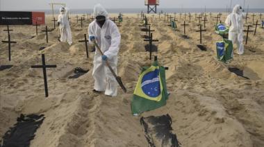 Sigue el descontrol del virus en Brasil