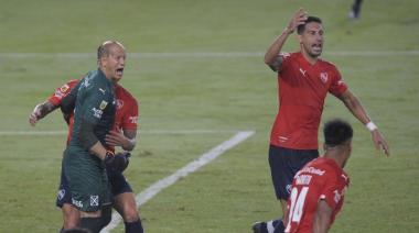 Boca tuvo la victoria en el último minuto y desperdició la chance