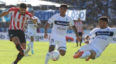 Clásico caliente: Gimnasia lo empató sobre el final con un error de Andújar