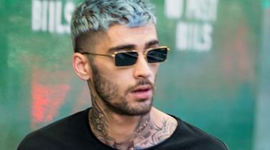 Zayn Malik recuerda sus días en One Direction cantando “Night Changes” en Instagram